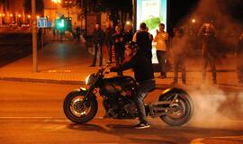 Klaipėdiečiai švenčia Lietuvos krepšininkų pergalę