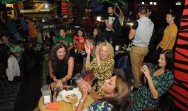 Klaipėdiečiai švenčia Lietuvos krepšininkų pergalę