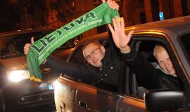 Klaipėdiečiai švenčia Lietuvos krepšininkų pergalę