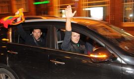 Klaipėdiečiai švenčia Lietuvos krepšininkų pergalę