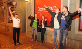 Klaipėdiečiai švenčia Lietuvos krepšininkų pergalę