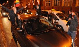 Klaipėdiečiai švenčia Lietuvos krepšininkų pergalę