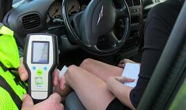 Reidas Klaipėdoje: įkliuvo girta mama