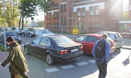 Įsileisti automobilių neskuba