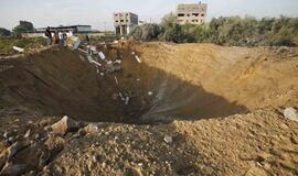 Izraelio lėktuvai apšaudė du taikinius Gazos ruože