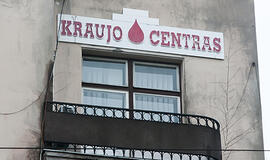 Kaune lygtinai nuteistas sukčiavęs bendrovės &quot;Kraujo donorystės centras&quot; vadovas