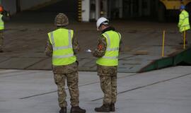 Į Klaipėdos uostą atplaukė britų karo technika pratyboms