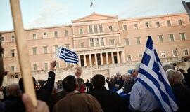 Euro zonos pareigūnai patvirtino finansinės paramos Graikijai teikimą