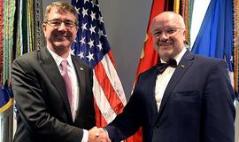 JAV dar nepateikė oficialaus pasiūlymo Lietuvai dėl "Stryker"