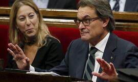 Katalonijos vyriausybė žada tęsti atsiskyrimo procesą