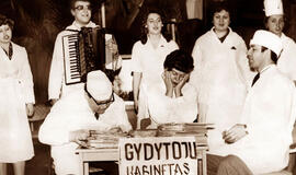 Klaipėdos akvarelės: namai ir žmonės (419)