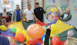 Neptūniečių vizitas praskaidrino neįgaliųjų šventę