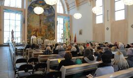 Kalėdos. Šv. Mišios Onkologijos centre