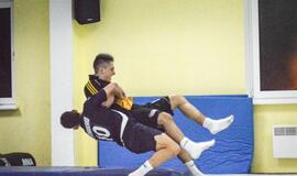 "Dragūno" treniruotė imtynių salėje