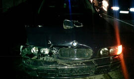 Prie Šventosios susidūrė penki BMW automobiliai