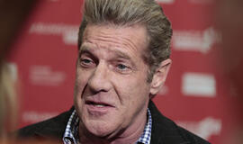 Mirė vienas kultinės grupės "Eagles" įkūrėjų Glenas Frėjus