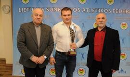 Pagerbė geriausius sunkiaatlečius ir trenerius