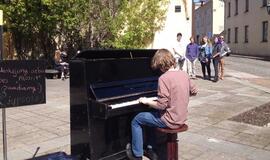 Gatvės muzikos diena: jau padovanoti 7 pianinai