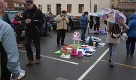 Pritrūko ir rakandų, ir pirkėjų