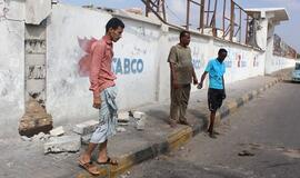 Savižudis sprogdintojas pražudė keturis žmones Jemeno Adeno mieste