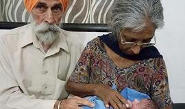70 metų indė pirmą kartą tapo motina