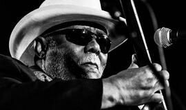 Klaipėdoje - abejingų nepaliekantis Carlos Johnson