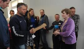 "Dragūno" rankininkai aplankė neįgaliuosius