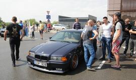 BMW gerbėjų suvažiavimas prie Klaipėdos "Švyturio" arenos