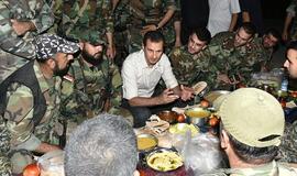 Sirijos prezidentas Bašaras al Asadas aplankė karinę oro pajėgų bazę Damasko priemiestyje