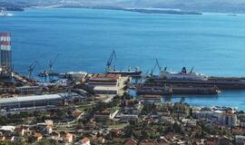 &quot;Vakarai&quot; įsigijo doką