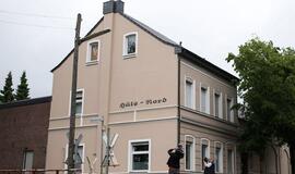 Vokietijoje motina pro langą išmetė tris mažamečius savo vaikus