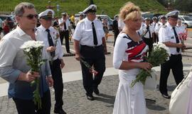 Jūreivių pagerbimas prie "Albatroso"