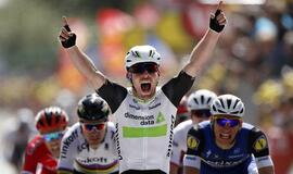 Pirmąjį "Tour de France" etapą laimėjo britas Markas Kavendišas, lietuvis Ramūnas Navardauskas - 65-as