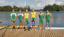 Jaunių irkluotojų pergalės