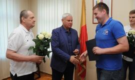 Krepšininkų pagerbimas merijoje