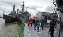 Japonų laivus lanko klaipėdiečiai