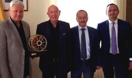 Vakarų laivų gamyklos įmonių grupė - generalinė &quot;Neptūno&quot; rėmėja