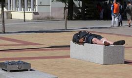 Bulvaras: Pažaiskime bomžomonus