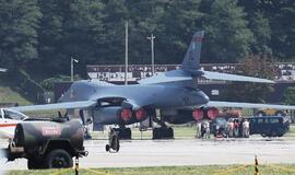 Šiaurės Korėja pagrasino sunaikinsianti JAV bazę Guamo saloje