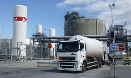 Pradedami skirstyti SGD stoties pajėgumai