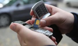Vyriausybėje iš esmės sutarta, kad reikėtų registruoti išankstinio mokėjimo SIM korteles