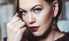 Simonos Brazdžionytės grožio štrichai