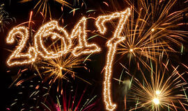 2017-uosius pasitinka optimistiškai