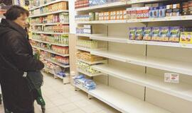 Kaimuose tuoj gali nelikti parduotuvių