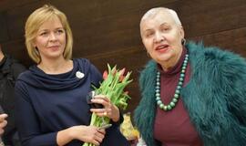 Kalėdų stebuklai tęsiasi: mama ir dukra