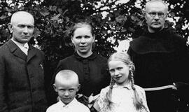 Juozas Pabrėža - savanoris, kooperatininkas, kūrėjas