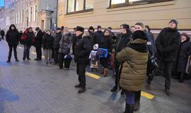 Atminimo laužas sausio 13-ajai prie Klaipėdos miesto savivaldybės