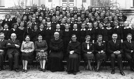 Darbėniškė Estera Kverelytė - Lietuvos Ana Frank