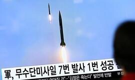Šiaurės Korėja išbandė balistinę raketą