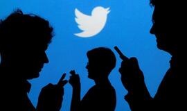 "Twitter" ketvirtiniai nuostoliai nusmukdė socialinio tinklo akcijas